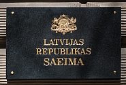 Saeima konceptuāli atbalsta valsts aizsardzības finansējuma pieaugumu līdz 2,5 procentiem no iekšzemes kopprodukta 2025.gadā