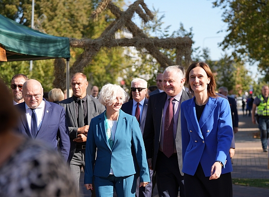 Baltu vienības dienas svinības Pakrojā