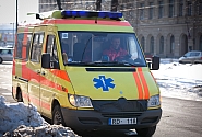 Stiprinās neatliekamās medicīniskās palīdzības brigādes darbinieku drošību izsaukuma laikā