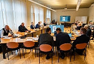 Pārtikas preču cenām jābūt caurskatāmām un ērti salīdzināmām, uzsver Tautsaimniecības komisija 