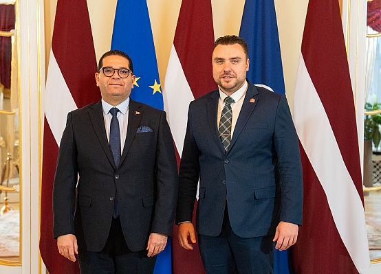 Jānis Grasbergs tiekas ar Tunisijas vēstnieku