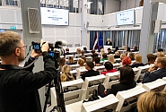 Konferencē Saeimā uzsver ilgtspēju kā priekšnoteikumu valsts attīstībai