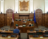 Atbilžu sniegšana uz deputātu jautājumiem