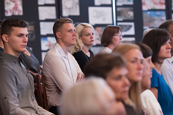 Saeimas priekšsēdētāja Ināra Mūrniece piedalās konferencē "1941.gada 14.jūnija piemiņai"