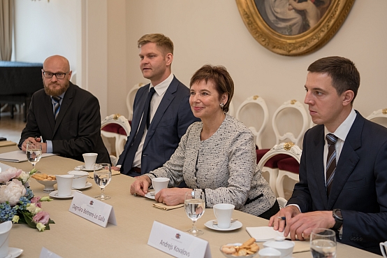 Dagmāra Beitnere-Le Galla tiekas ar Apvienotās Karalistes izstāšanās no Eiropas Savienības galveno sarunu vedēju